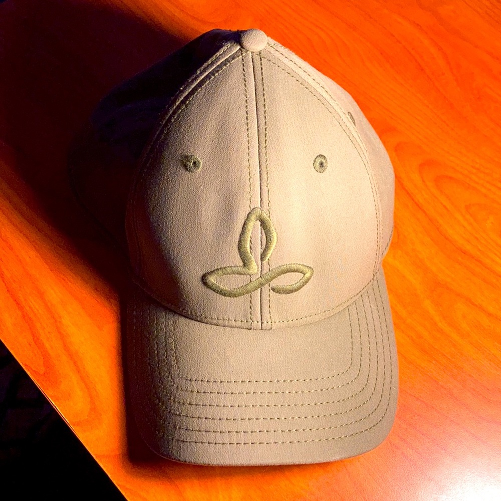 SnapBack hat
